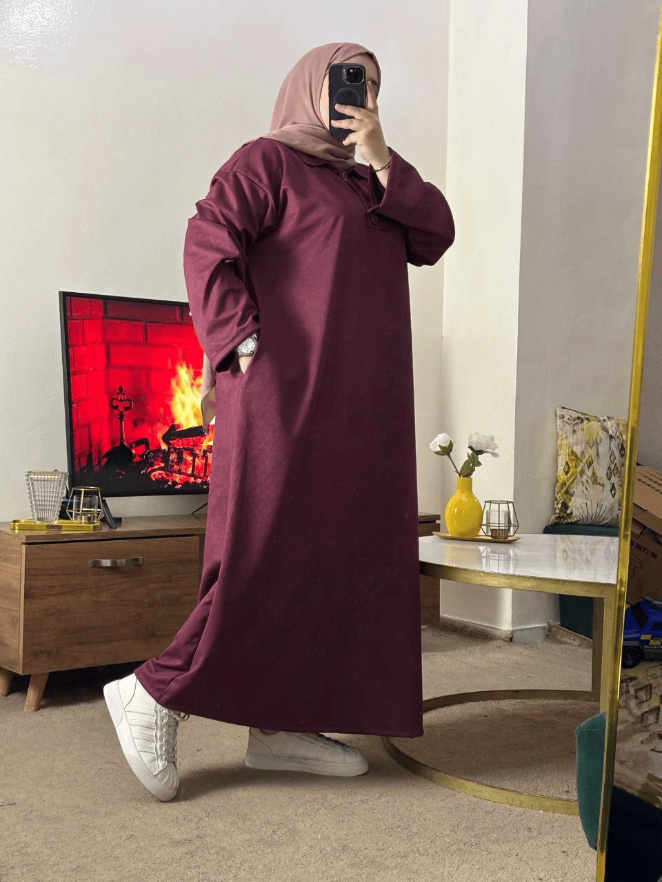 كسوة للمحتجبات والغير المحتجبات للخروج والمناسبات